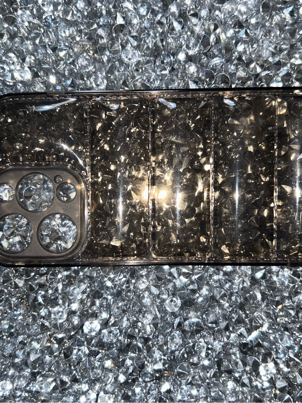 iPhone 15 pro max
Clear Black Sparkle Phone Case with Camera Protection